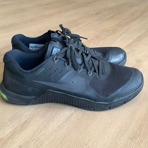 Nike Black Metcon Sneakers - 10